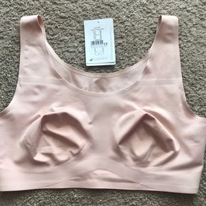 Amoena Amy Bra size Medium #44310 in Rose Nude